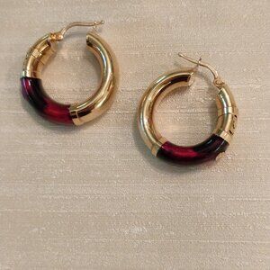 Beautiful SOHO 18k gold and enamel hoop earrings